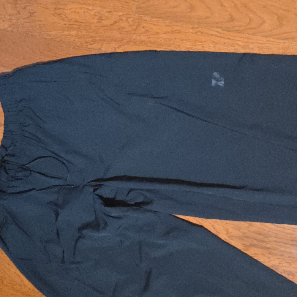 COPY NWT Pink Victoria Secret Parachute Cargo Pants - Black - Picture 4 of 8